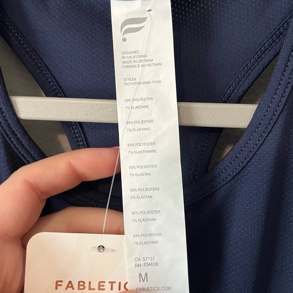 Fabletics NWT Teagan Racerback Tank Top Abyss Blue Size Medium - Picture 9 of 10
